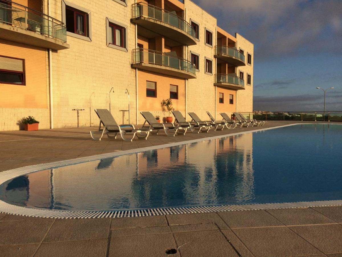 Ericeira Surf And Sun Apartment Bagian luar foto