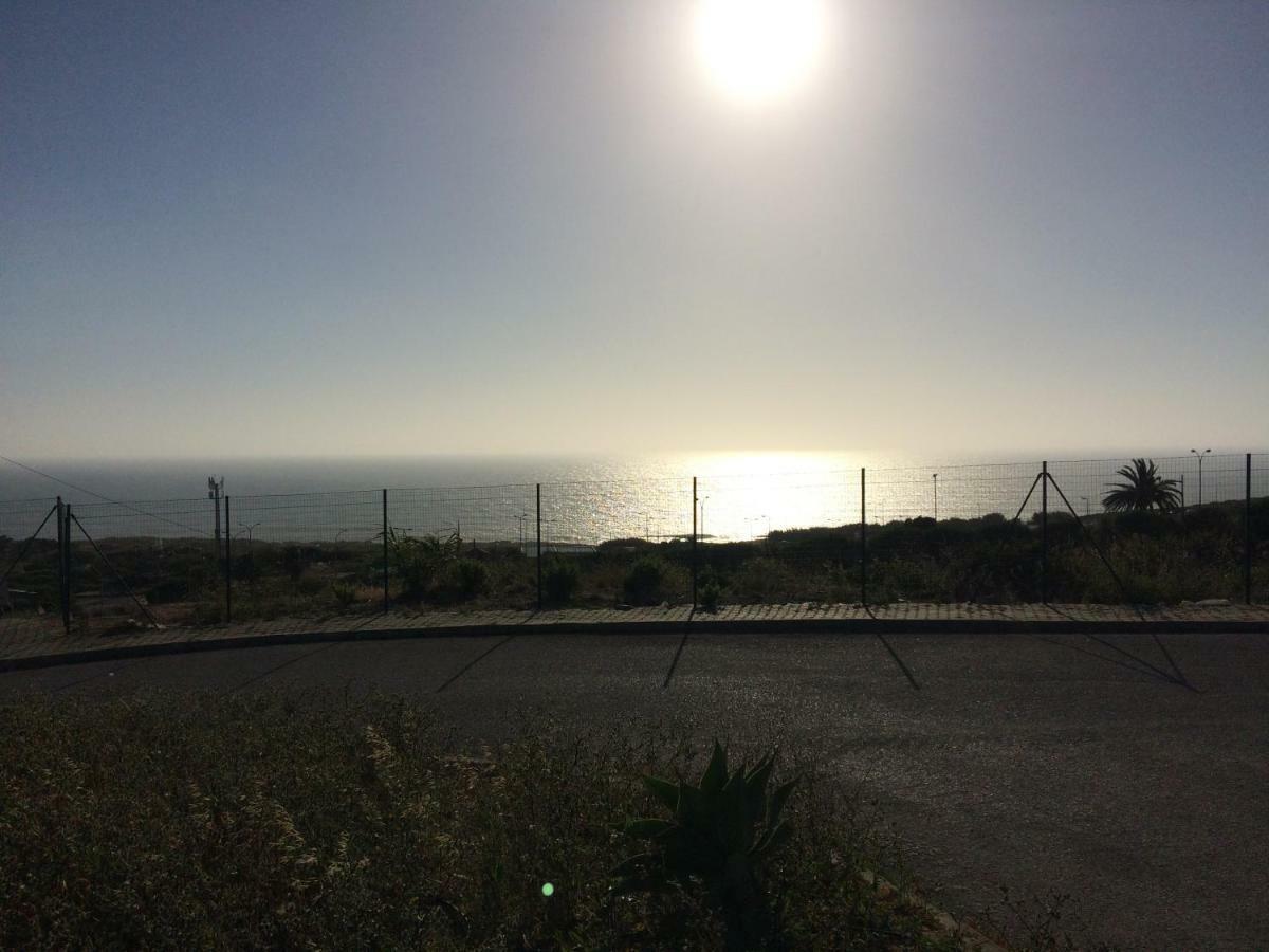 Ericeira Surf And Sun Apartment Bagian luar foto